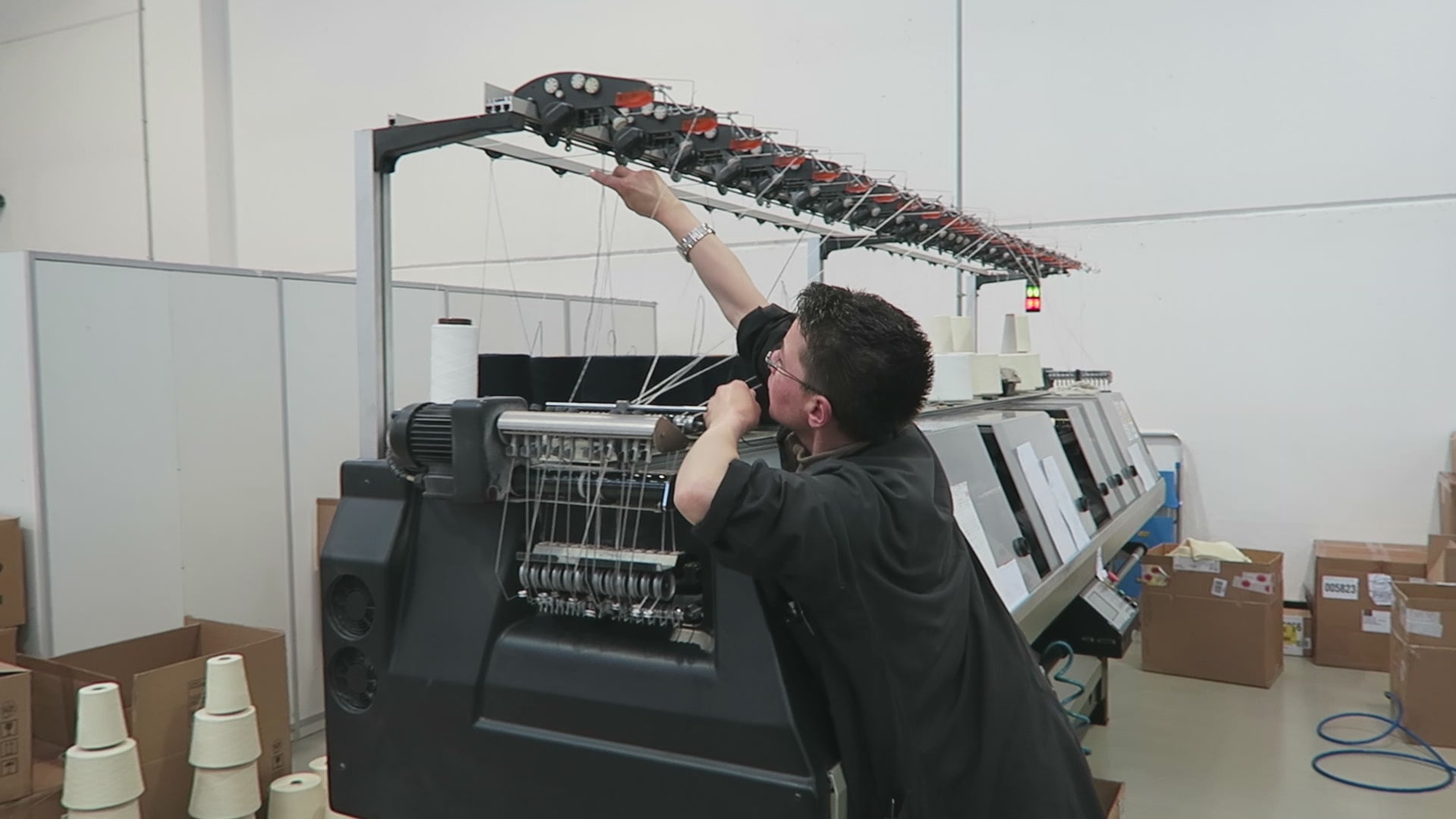 Threading the machine